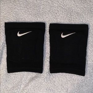 Nike Knee Pads